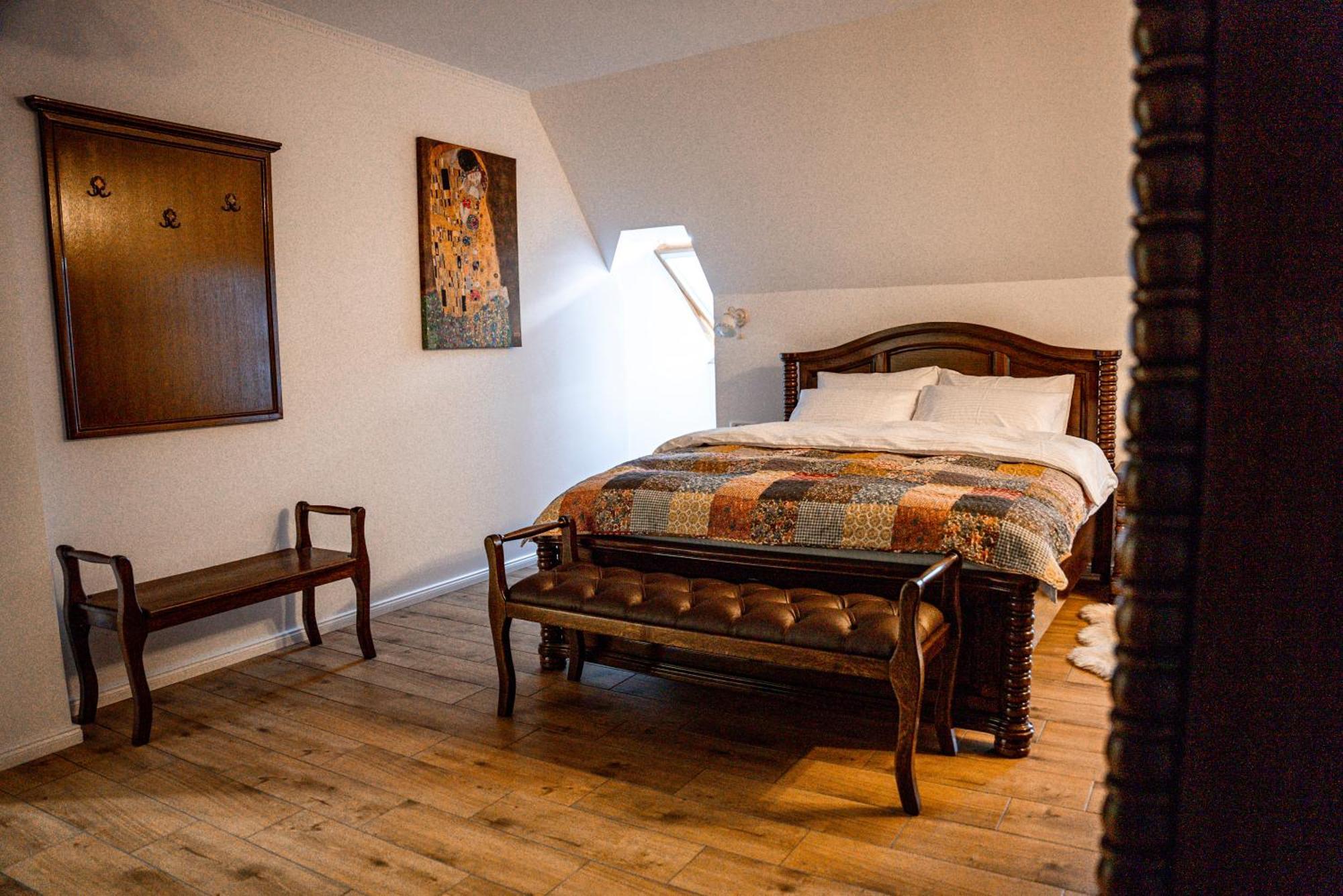 Boutique Marlen Bed & Breakfast Ghimbav Екстериор снимка