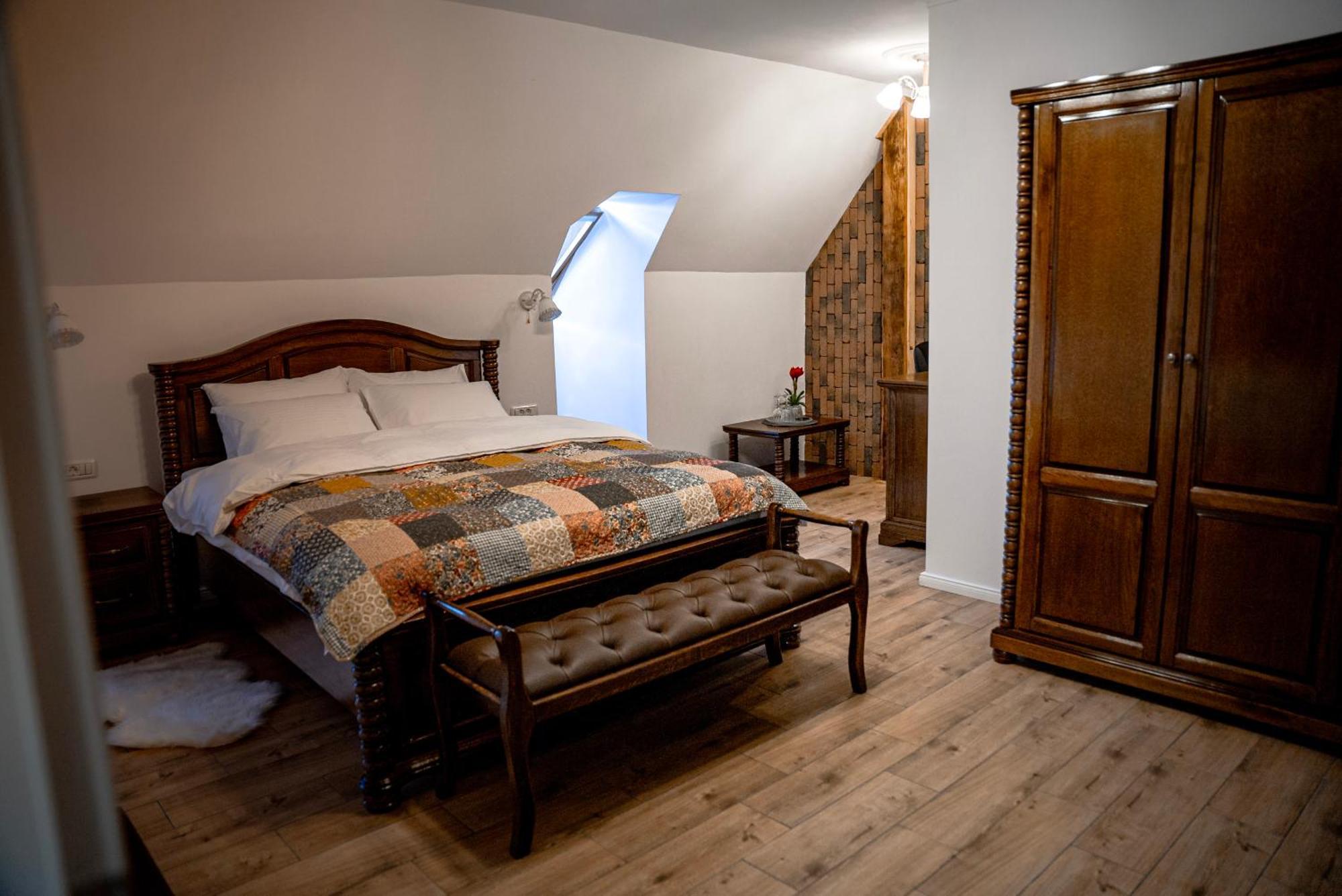 Boutique Marlen Bed & Breakfast Ghimbav Екстериор снимка