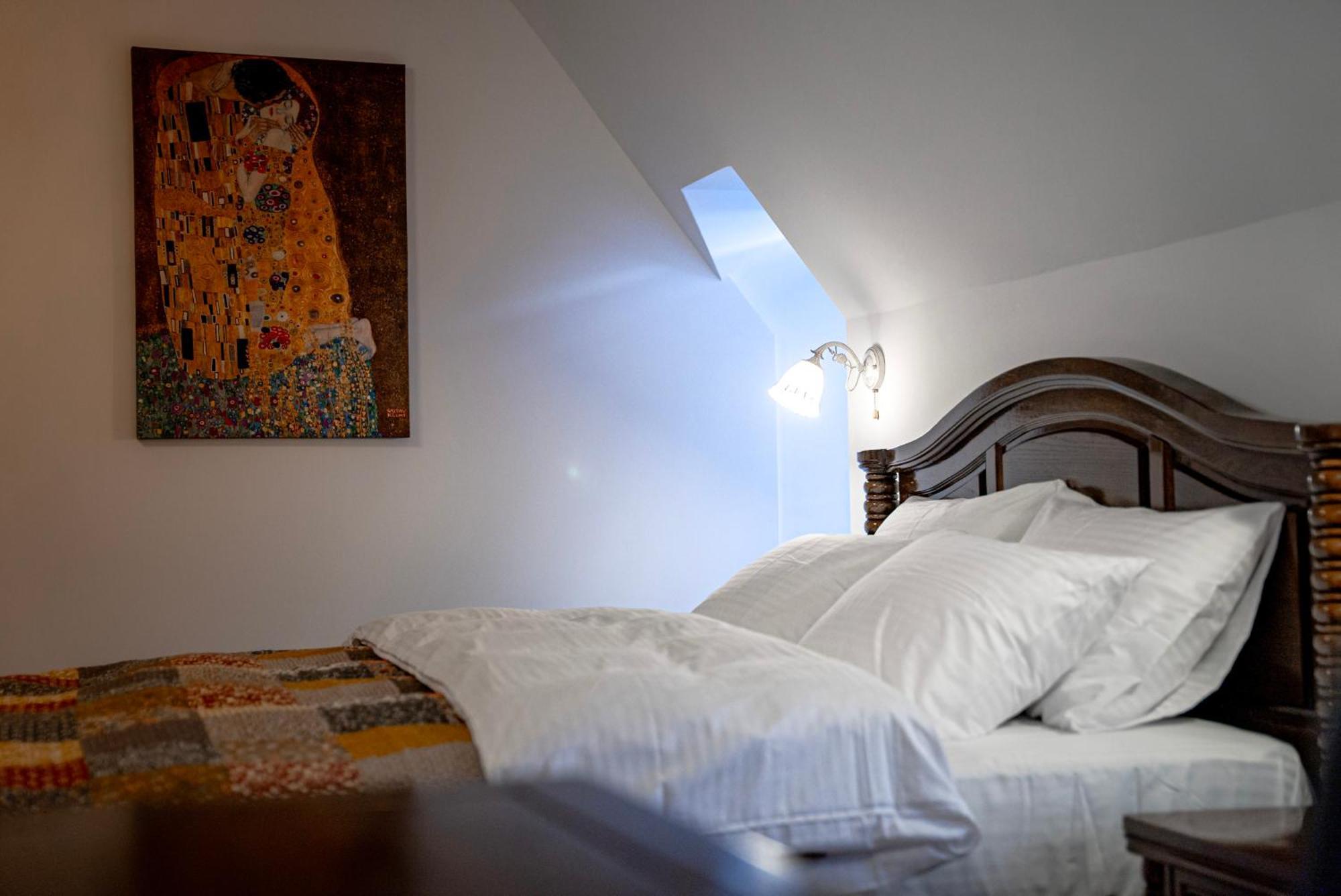 Boutique Marlen Bed & Breakfast Ghimbav Екстериор снимка