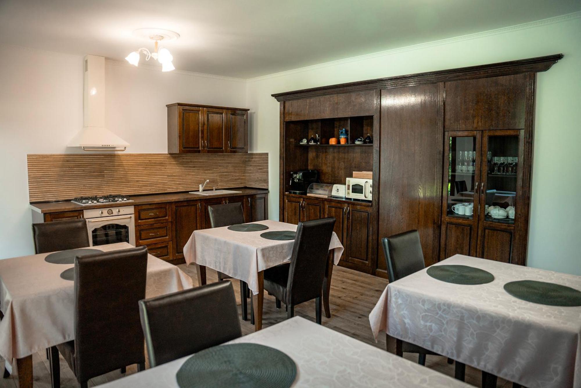 Boutique Marlen Bed & Breakfast Ghimbav Екстериор снимка