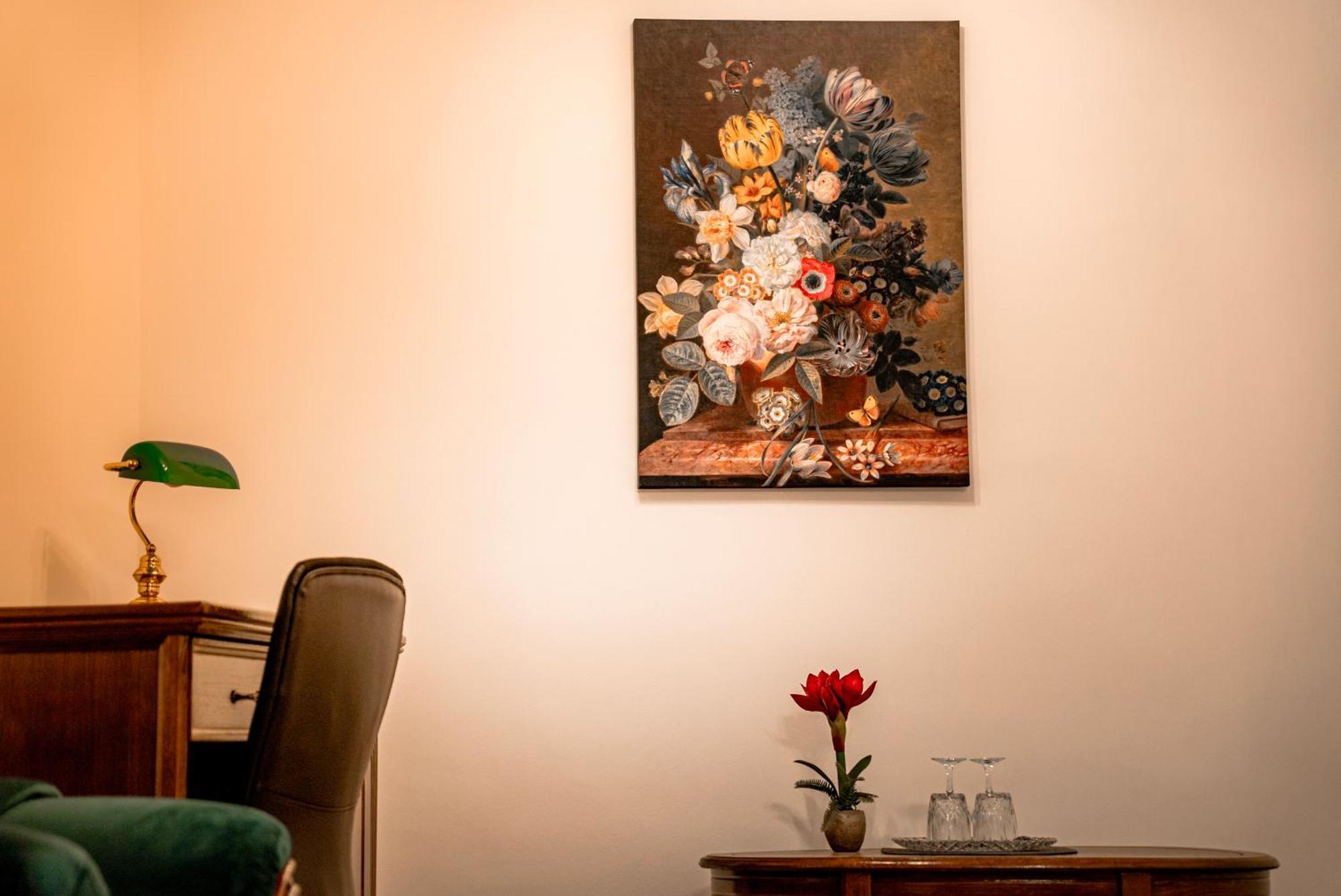 Boutique Marlen Bed & Breakfast Ghimbav Екстериор снимка
