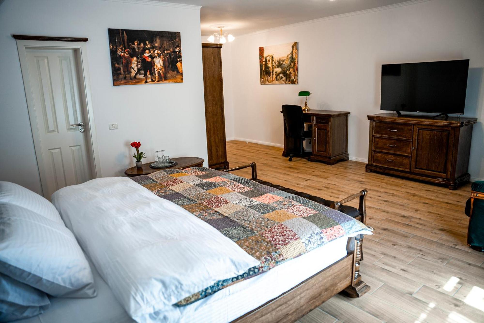 Boutique Marlen Bed & Breakfast Ghimbav Екстериор снимка