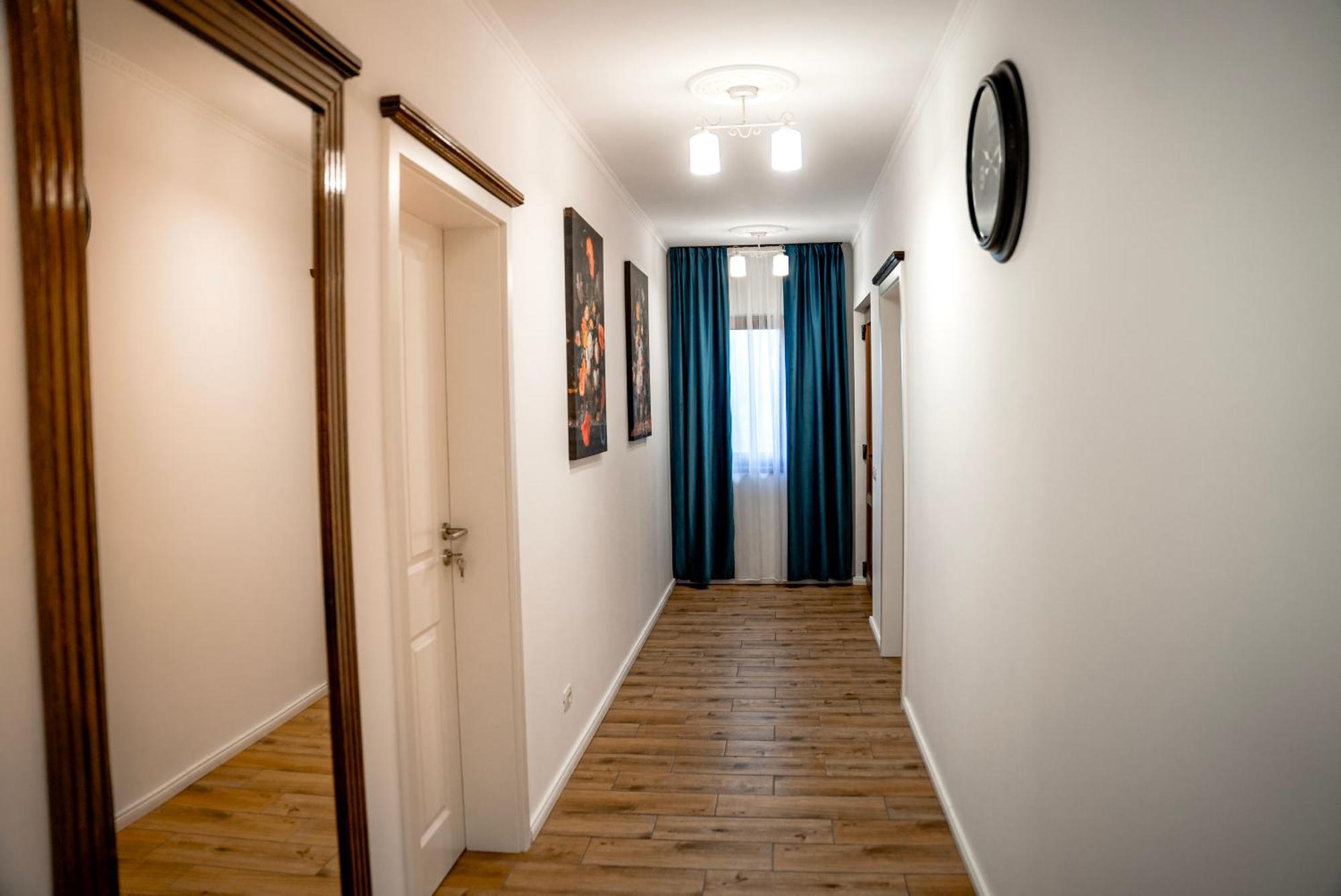 Boutique Marlen Bed & Breakfast Ghimbav Екстериор снимка